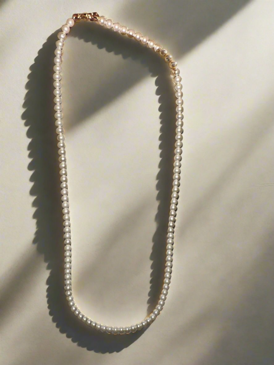 Small Pearl Necklace Women&