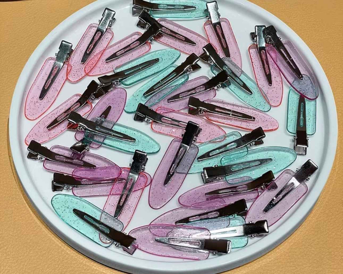 Sparkling transparent clips (2 for 1)