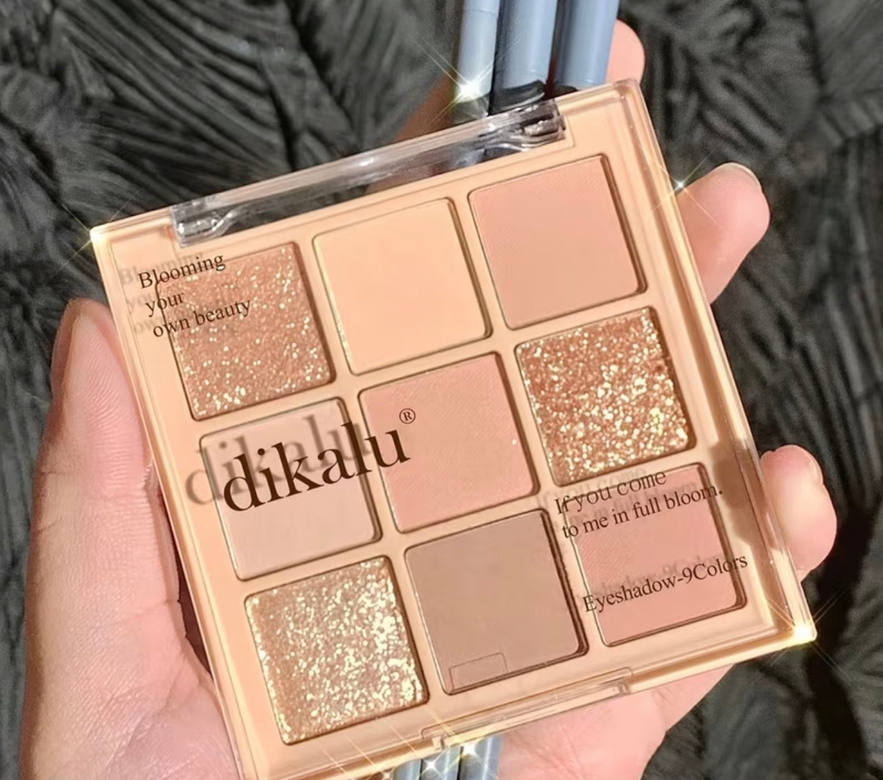 Rosey eyeshadow pallet