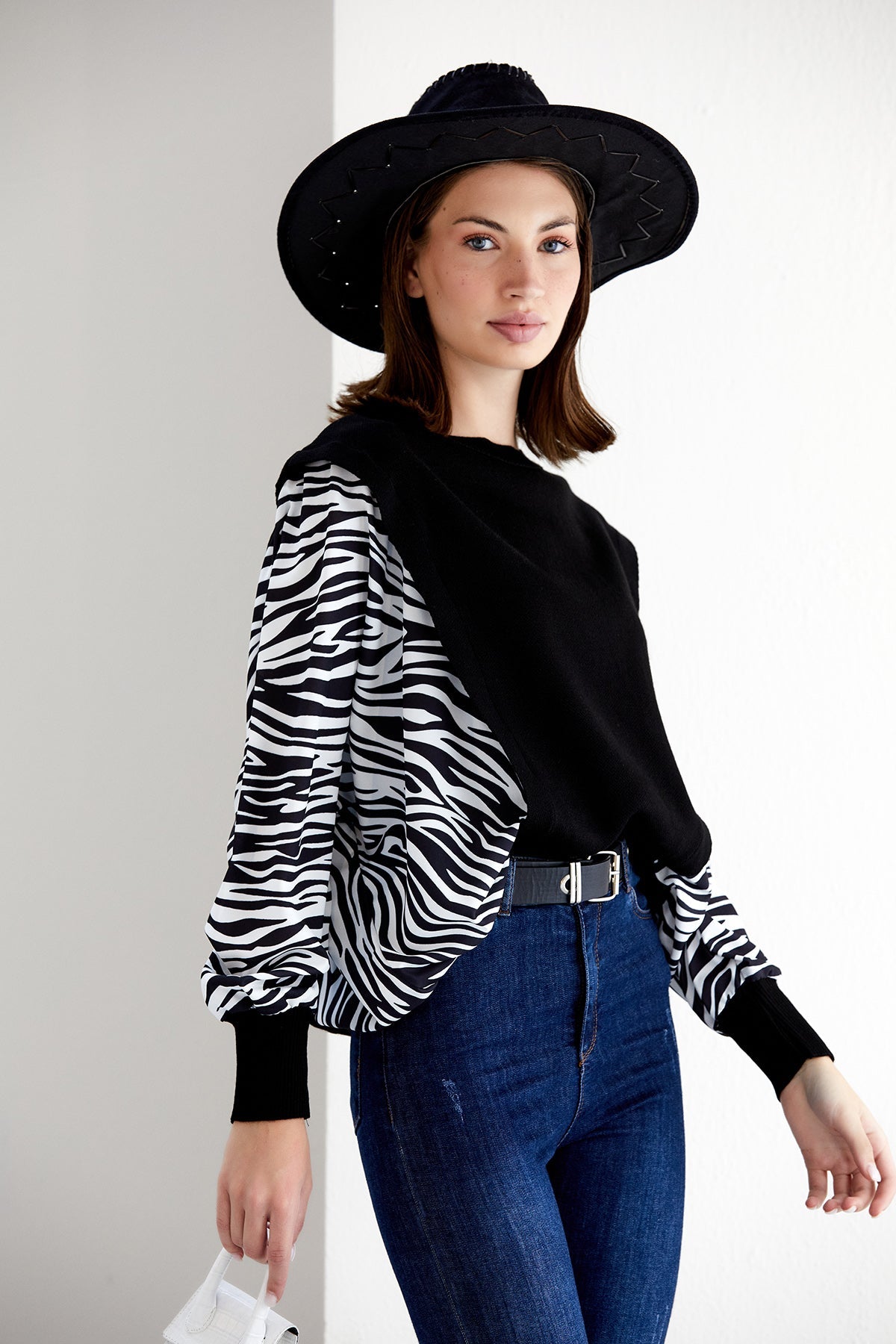 Black Oversize Knit Jumper | Pretty Girls Boutiique