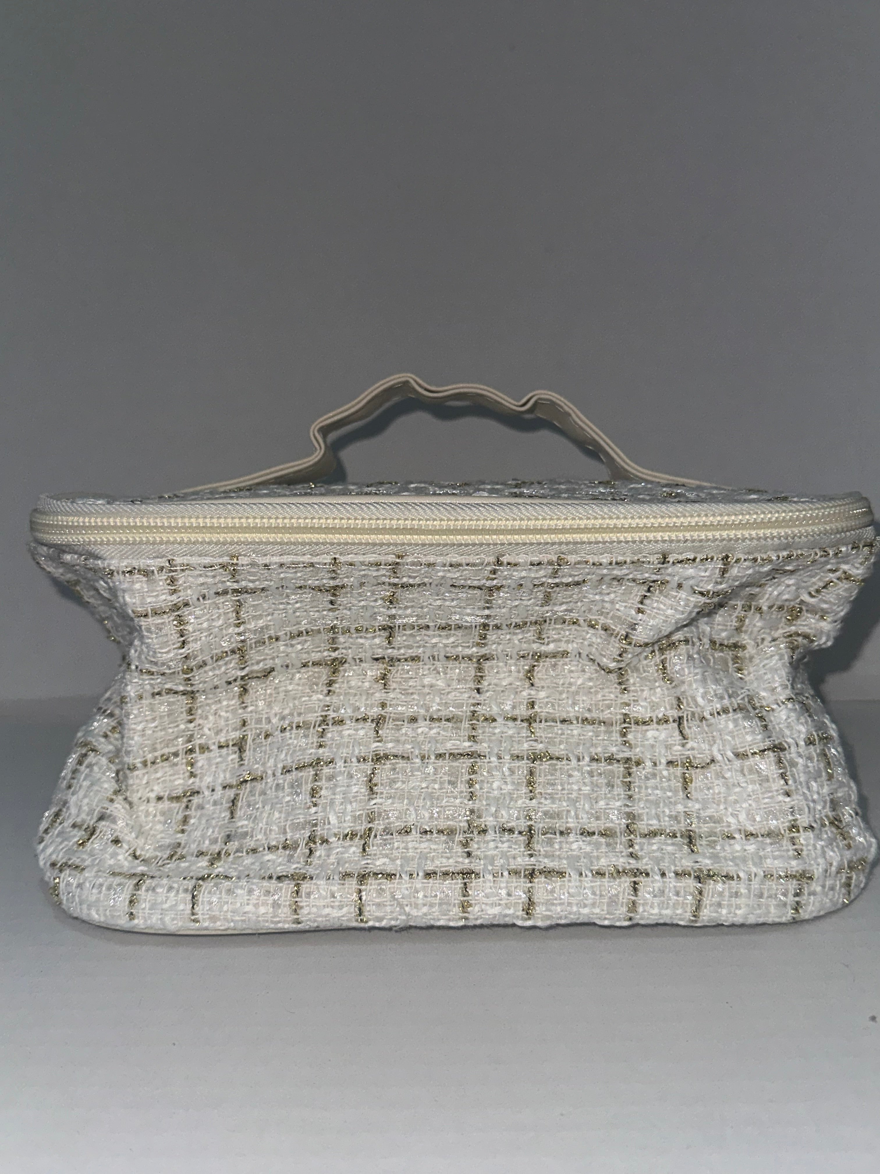 Pearl classy makeup bag