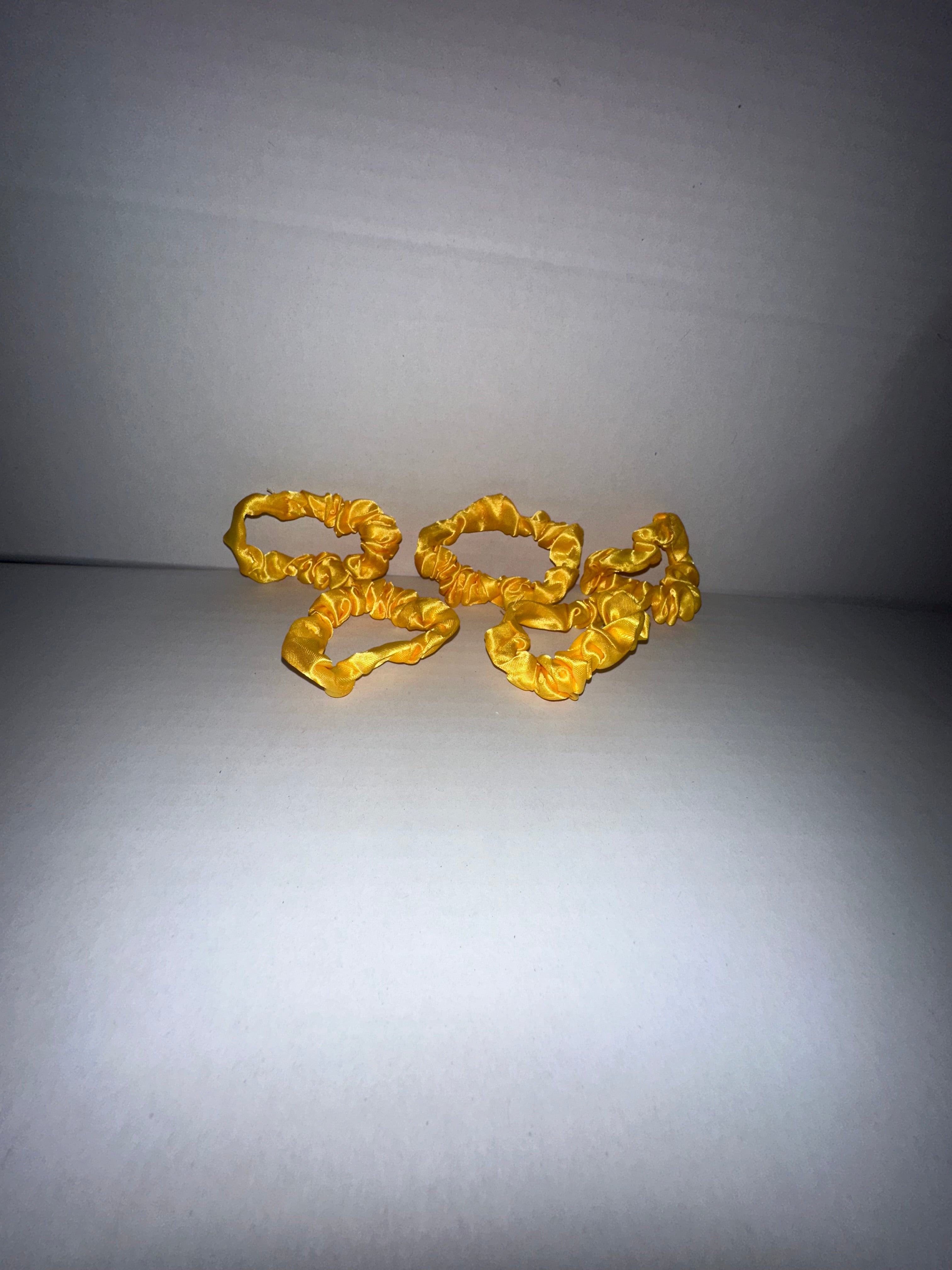 Bright Yellow Premium Minimalist Pleated Small Intestine Hair Ties, Multi-purpose Hair Accessories and Hand Jewelry, High-Elasticity Bun Hair Tie