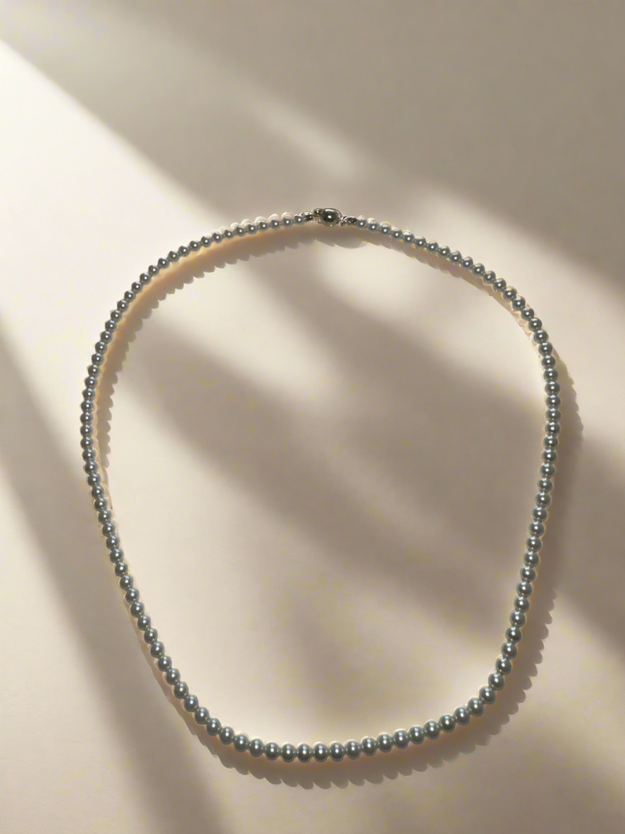 Small Pearl Necklace Women&