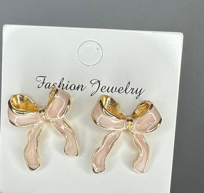 Bow pink earrings