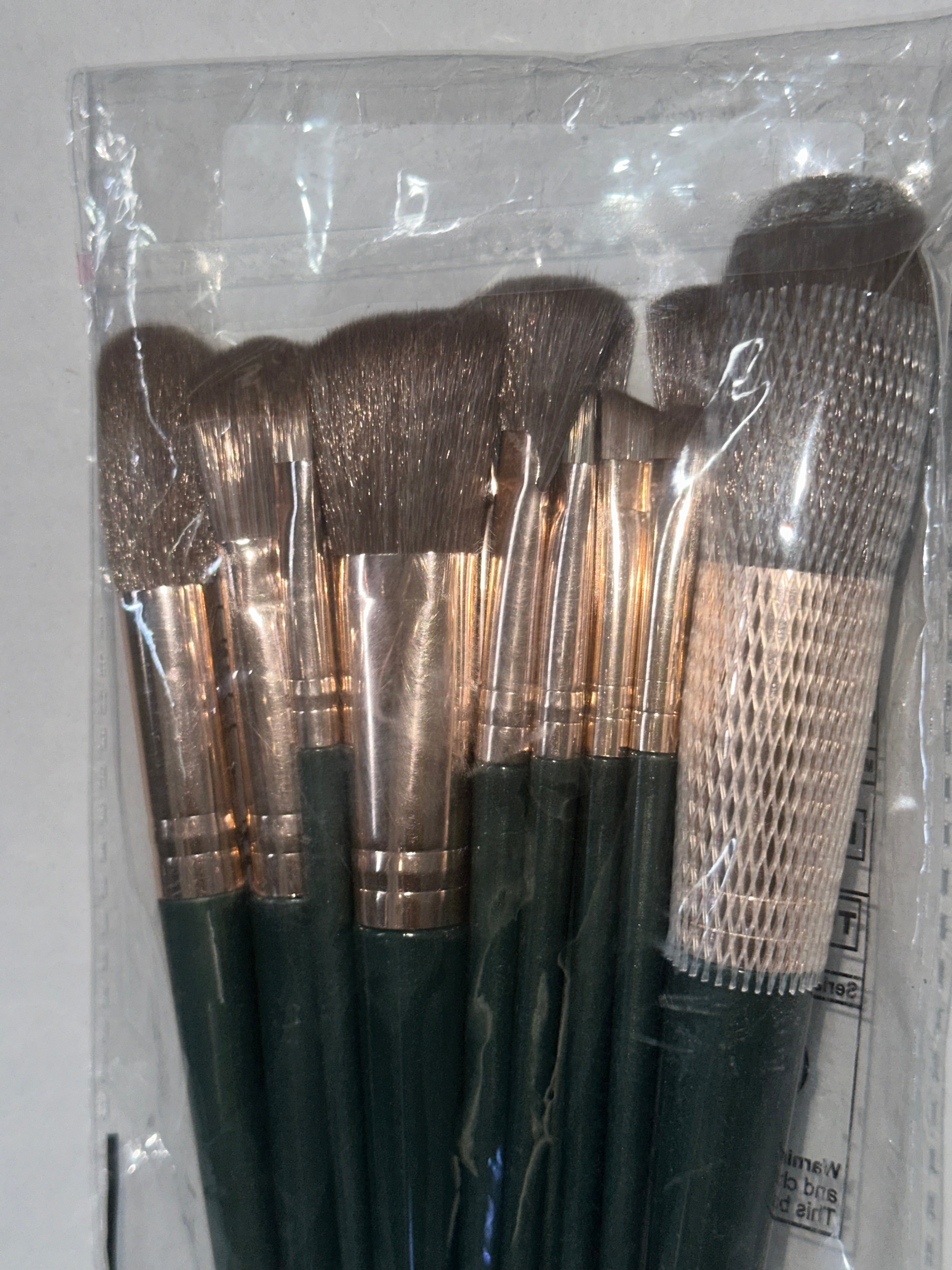 Khaki makeup brush set