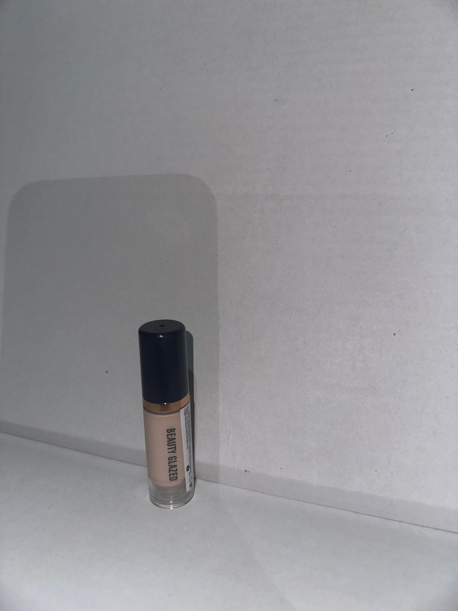 Mini water proof foundation/concealer