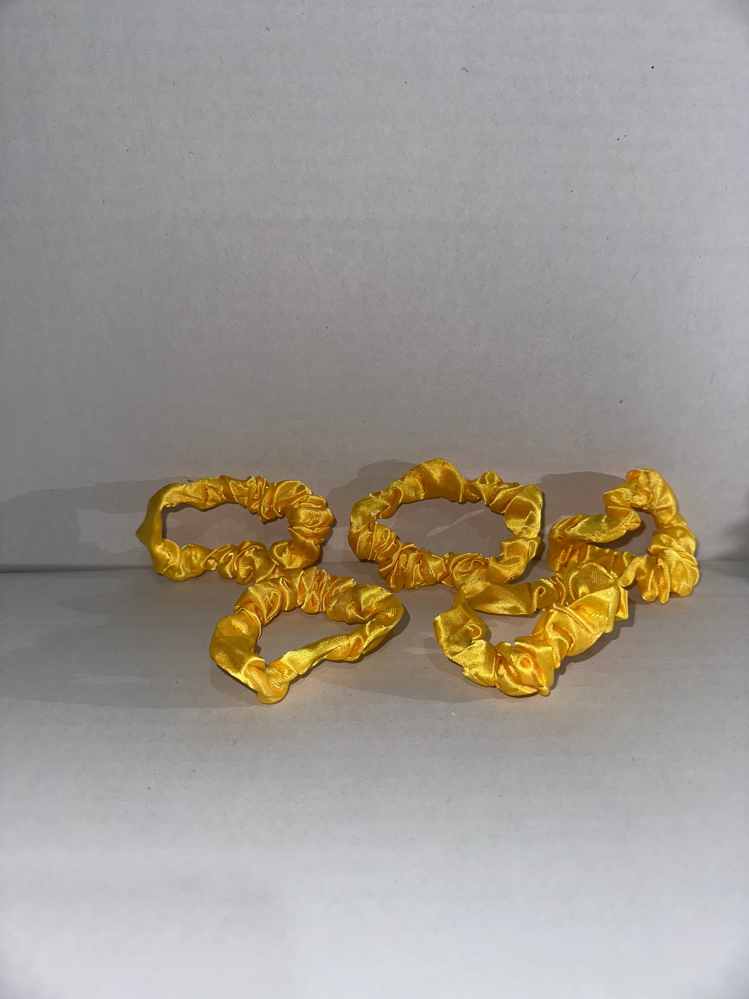 Bright Yellow Premium Minimalist Pleated Small Intestine Hair Ties, Multi-purpose Hair Accessories and Hand Jewelry, High-Elasticity Bun Hair Tie