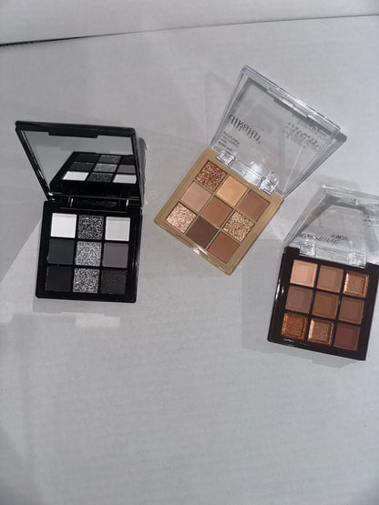 Smoky Eye Eyeshadow Palette